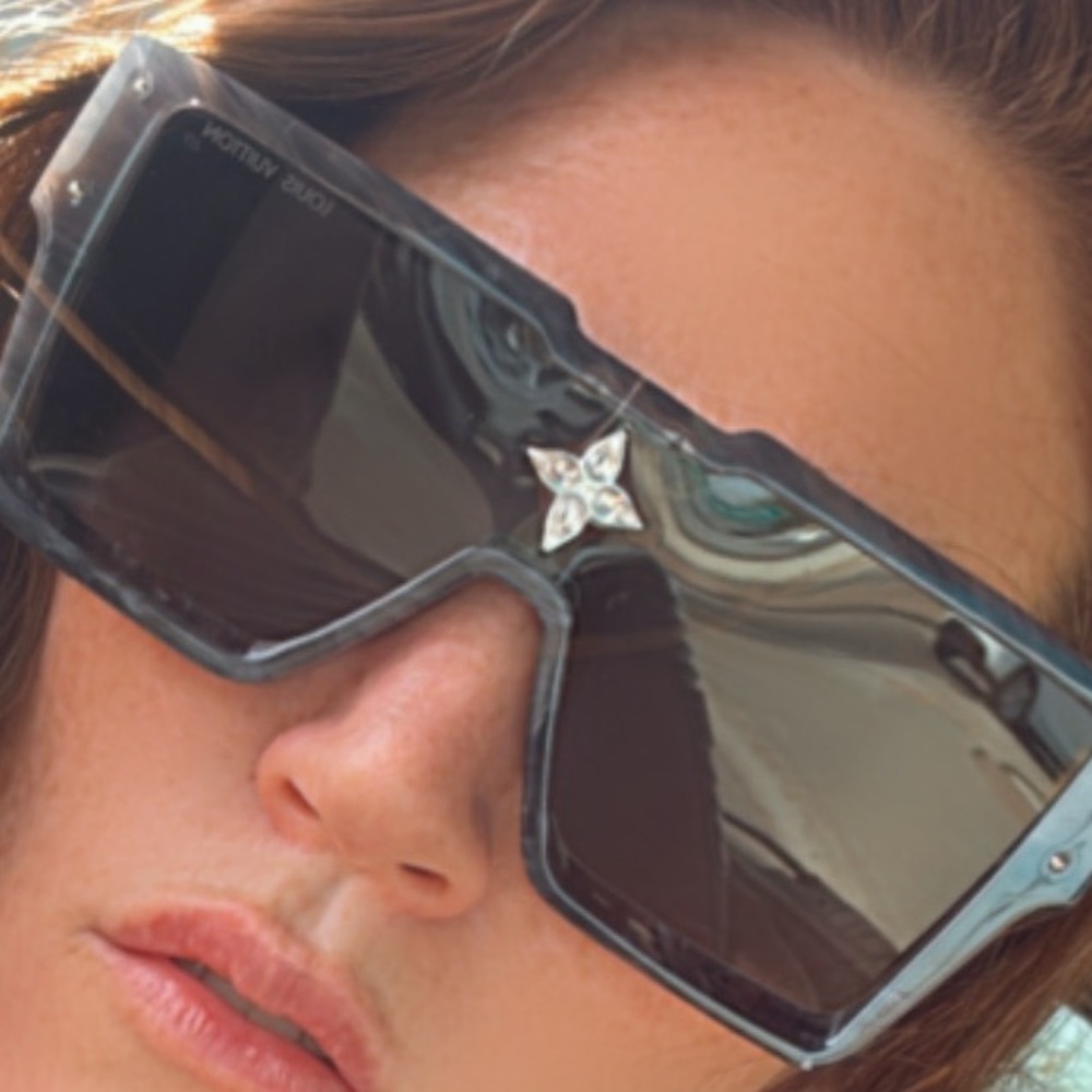 Louis Vuitton Cyclone Sunglasses-Authentic Don’t buy